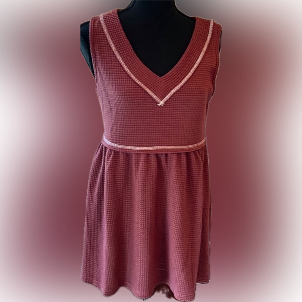 Fashion Women dress Size small new with tag
